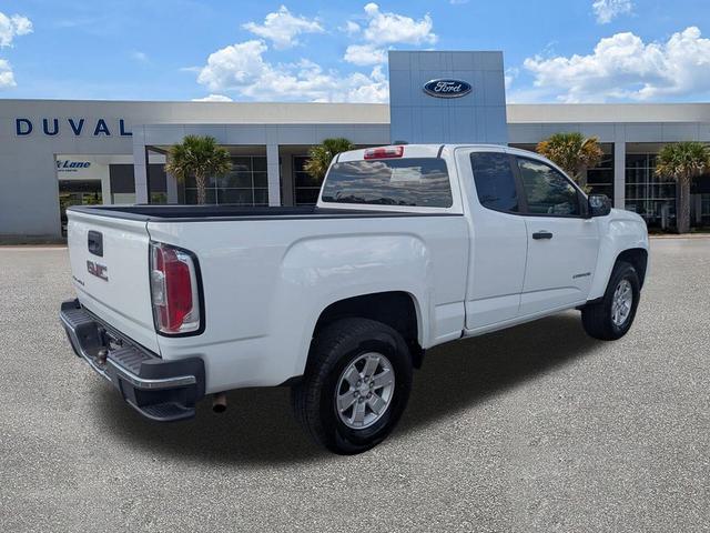 Photo of 2018 Summit White GMC Canyon