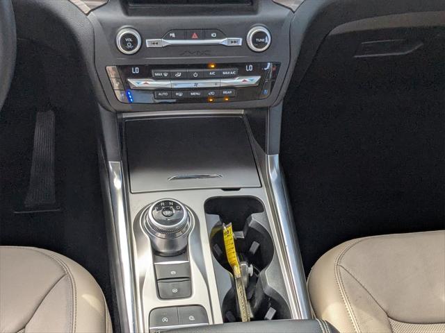 Photo of 2020 Silver Metallic Ford Explorer