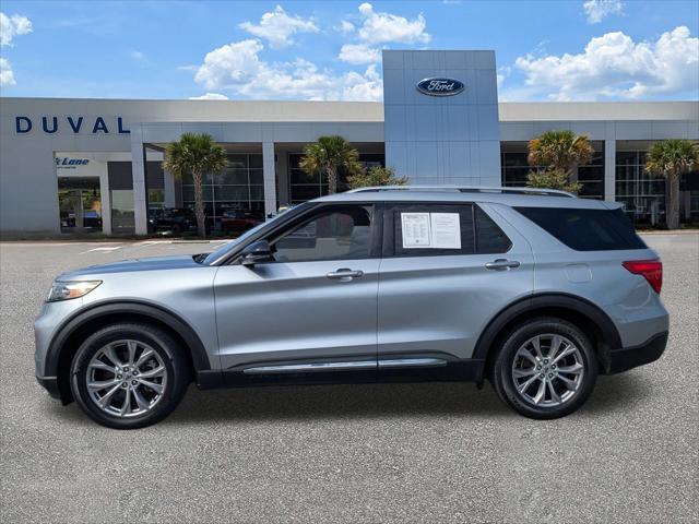 Photo of 2020 Silver Metallic Ford Explorer