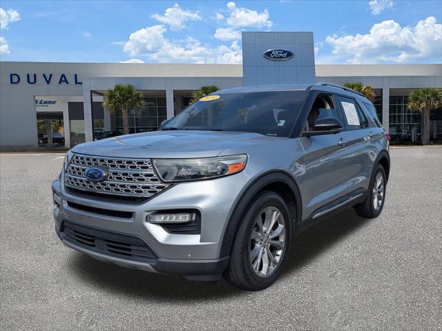 Photo of 2020 Silver Metallic Ford Explorer
