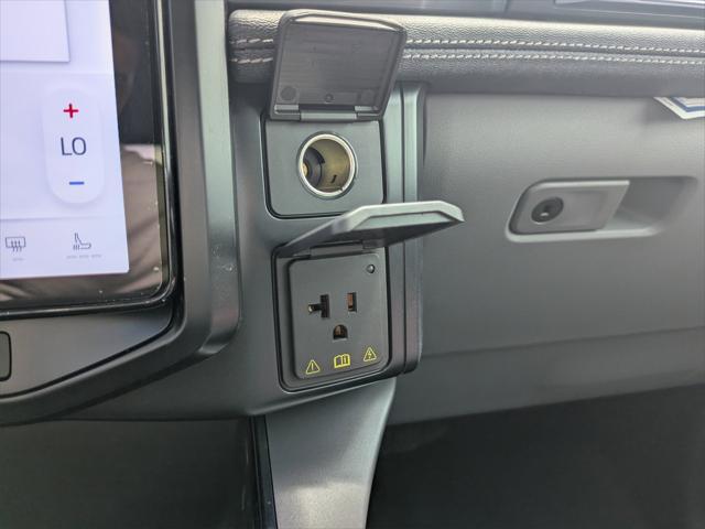 Photo of 2025 Agate Black Metallic Ford F-150 Lightning