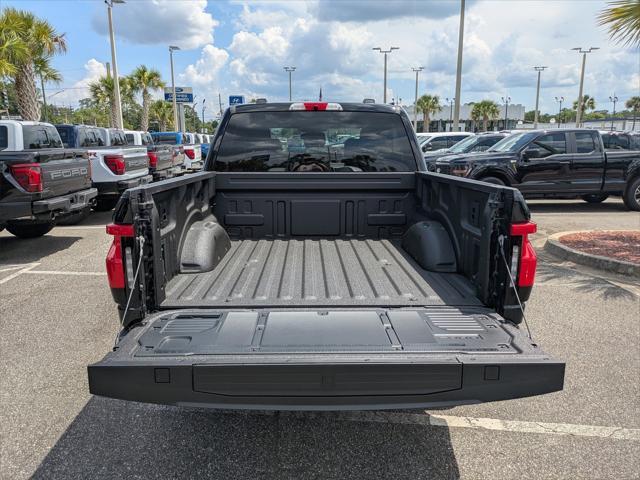 Photo of 2025 Agate Black Metallic Ford F-150 Lightning