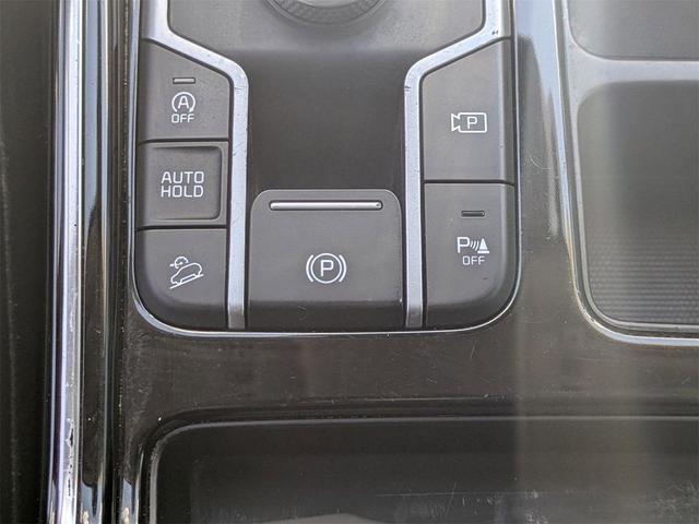 Photo of 2021 Sparkling Silver Kia Sorento