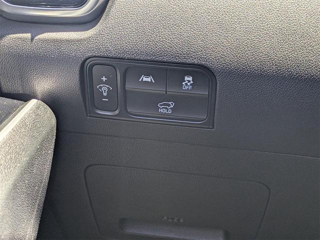 Photo of 2021 Sparkling Silver Kia Sorento