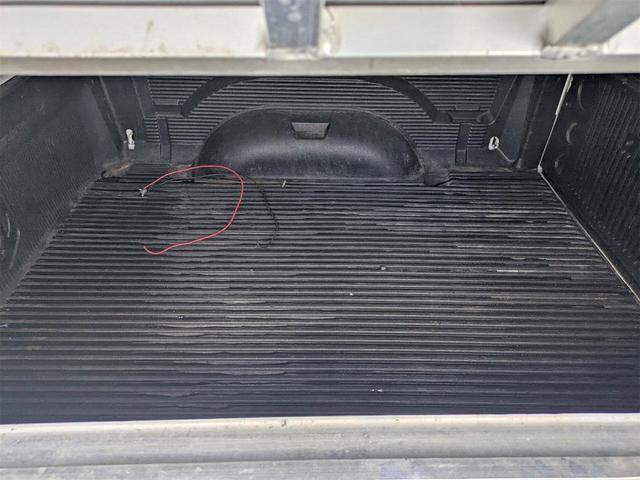 Photo of 2012 Bright White Clearcoat RAM 1500