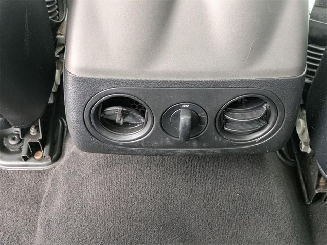 Photo of 2005 Black Ford F-150