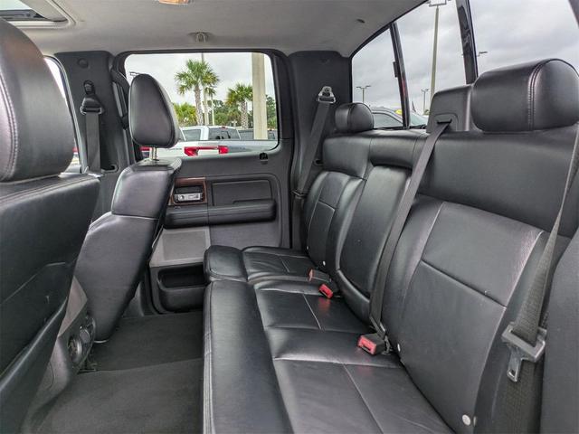 Photo of 2005 Black Ford F-150
