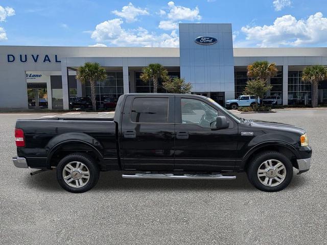 Photo of 2005 Black Ford F-150