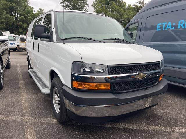 2022 Chevrolet Express 2500