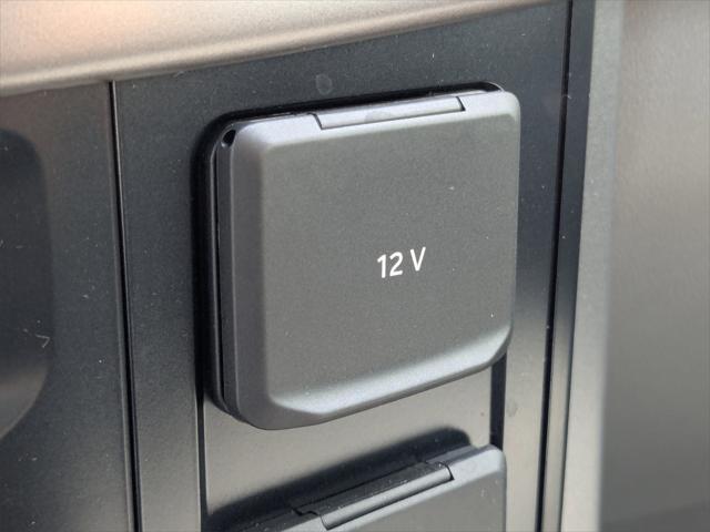 Photo of 2025 Agate Black Metallic Ford F-150 Lightning