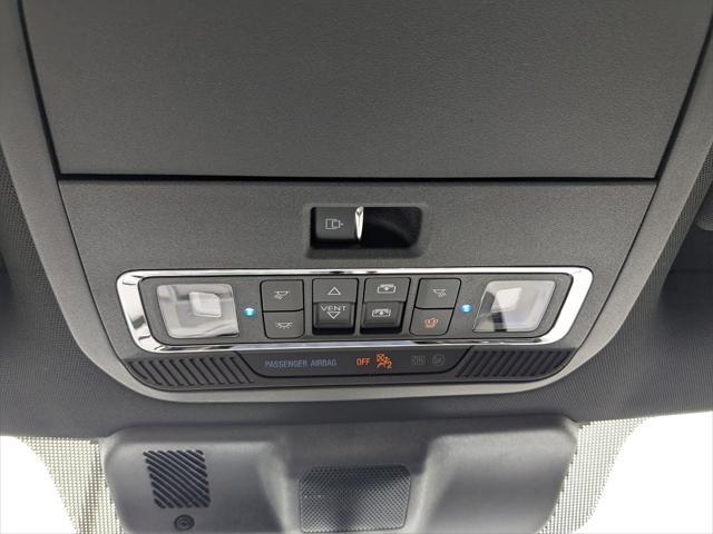 Photo of 2025 Space White Metallic Ford F-150 Lightning