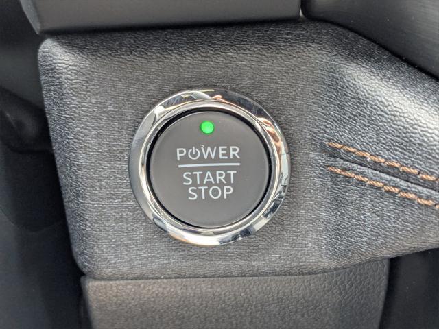 Photo of 2025 Space White Metallic Ford F-150 Lightning