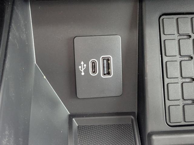 Photo of 2025 Space White Metallic Ford F-150 Lightning