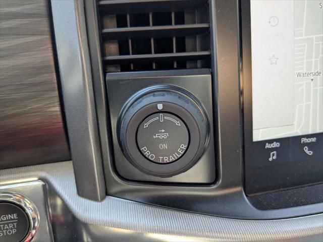 Photo of 2025 Star White Metallic Tri-Coat Ford F-150