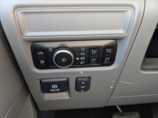 Photo of 2025 Star White Metallic Tri-Coat Ford F-150