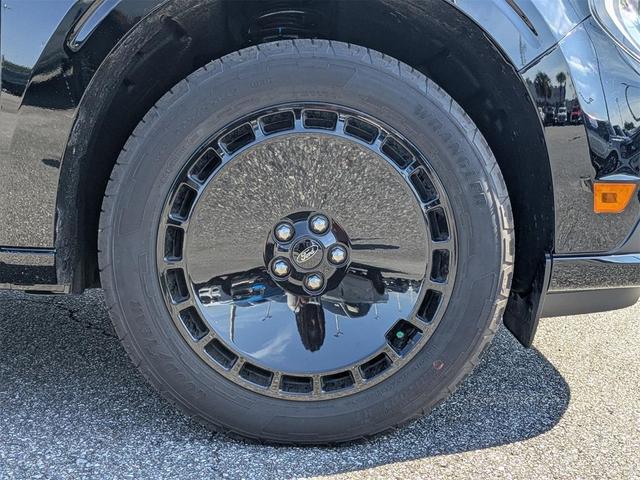 Photo of 2025 Shadow Black Ford Maverick