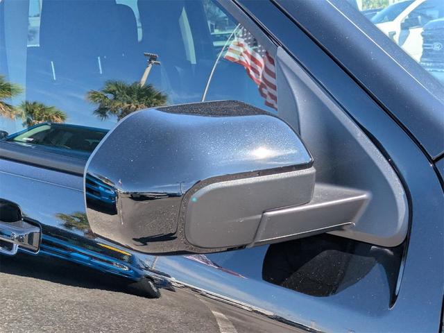 Photo of 2025 Shadow Black Ford Maverick