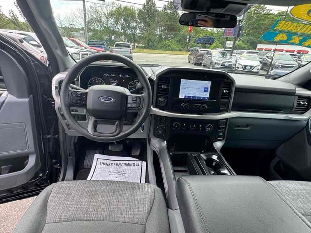 Photo of 2023 Agate Black Metallic Ford F-150