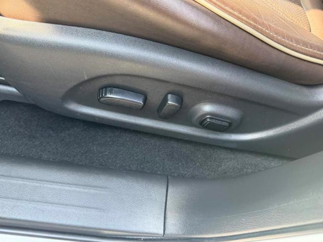 Photo of 2019 Majestic White INFINITI QX60