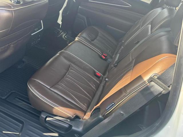 Photo of 2019 Majestic White INFINITI QX60