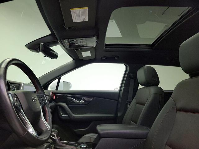 Photo of 2019 White Chevrolet Blazer