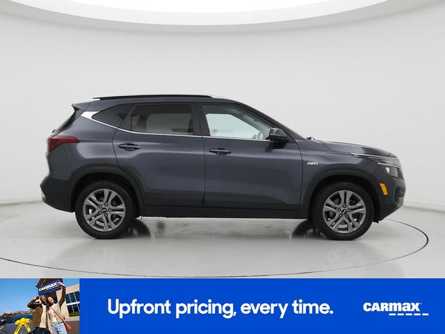 Photo of 2021 Gray Kia Seltos