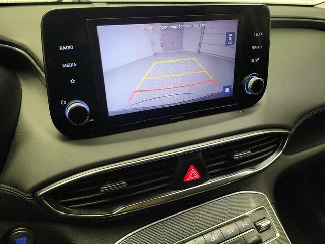 Photo of 2022 Gray Hyundai SANTA FE