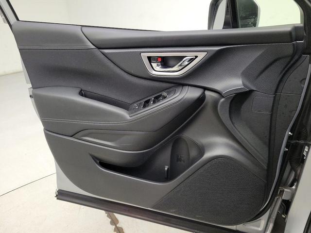 Photo of 2021 Silver Subaru Forester