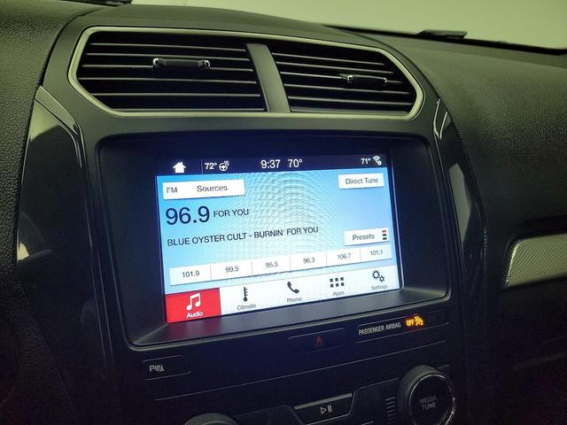 Photo of 2018 Gray Ford Explorer