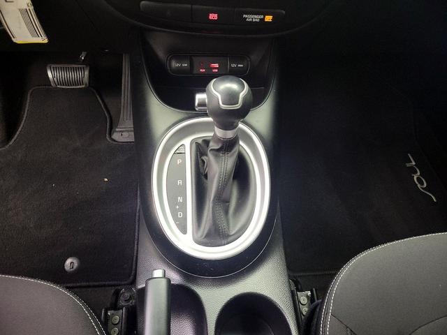 Photo of 2016 Green Kia Soul