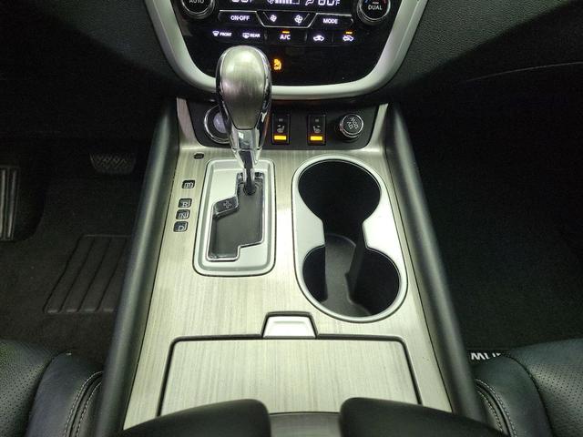 Photo of 2015 Gray Nissan Murano