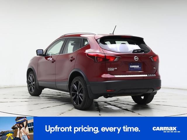Photo of 2019 Red Nissan Rogue Sport