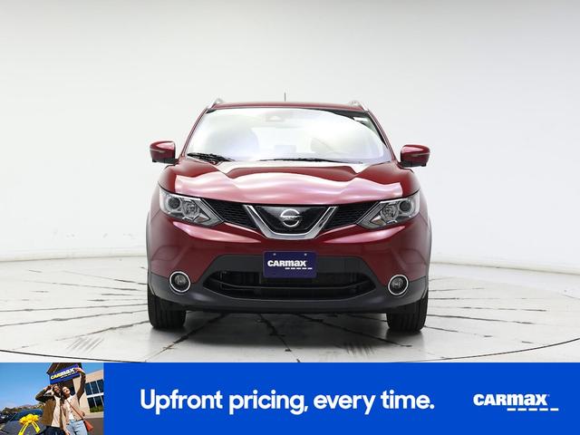Photo of 2019 Red Nissan Rogue Sport