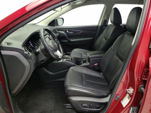 Photo of 2019 Red Nissan Rogue Sport