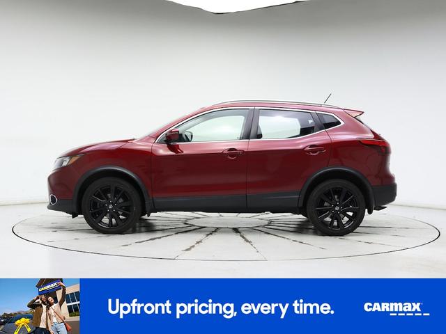 Photo of 2019 Red Nissan Rogue Sport