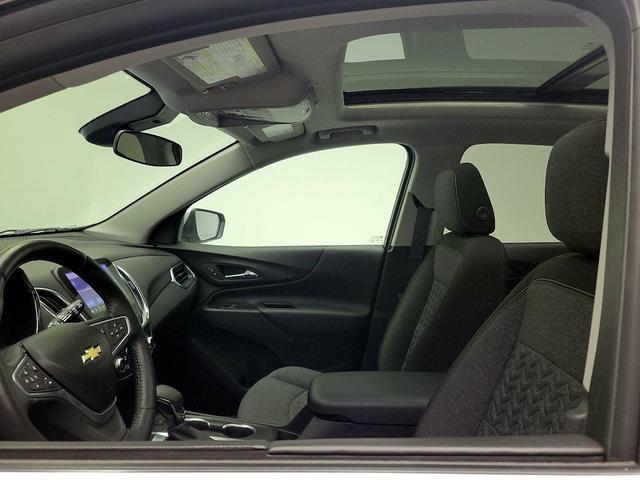 Photo of 2022 Silver Chevrolet Equinox