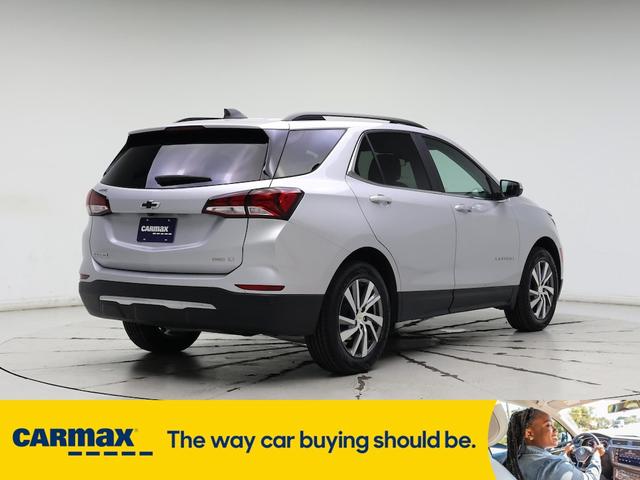 Photo of 2022 Silver Chevrolet Equinox
