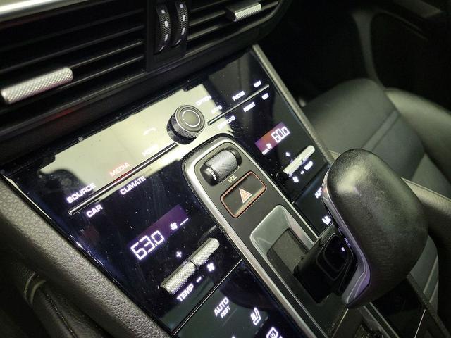 Photo of 2019 White Porsche Cayenne