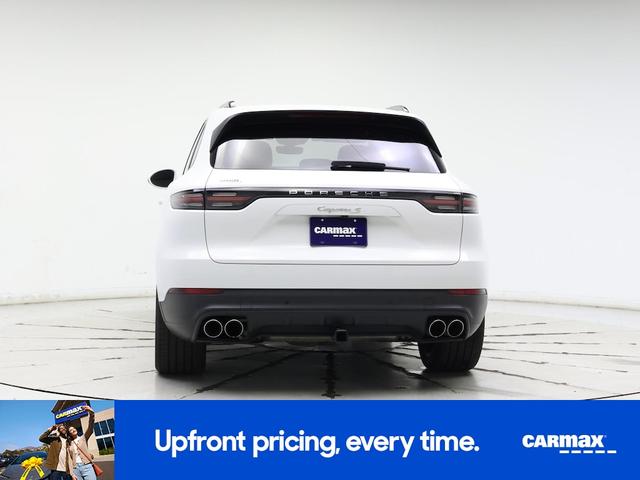 Photo of 2019 White Porsche Cayenne