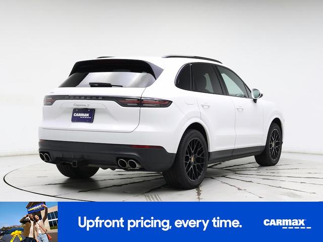 Photo of 2019 White Porsche Cayenne