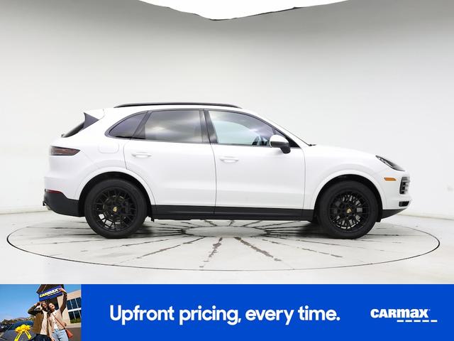 Photo of 2019 White Porsche Cayenne