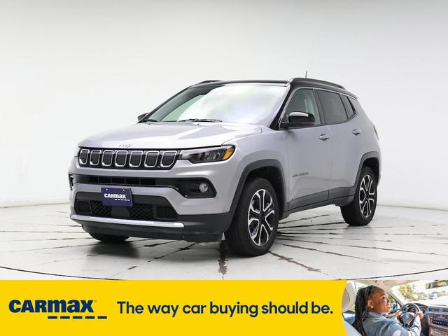 Photo of 2022 Silver Jeep Compass