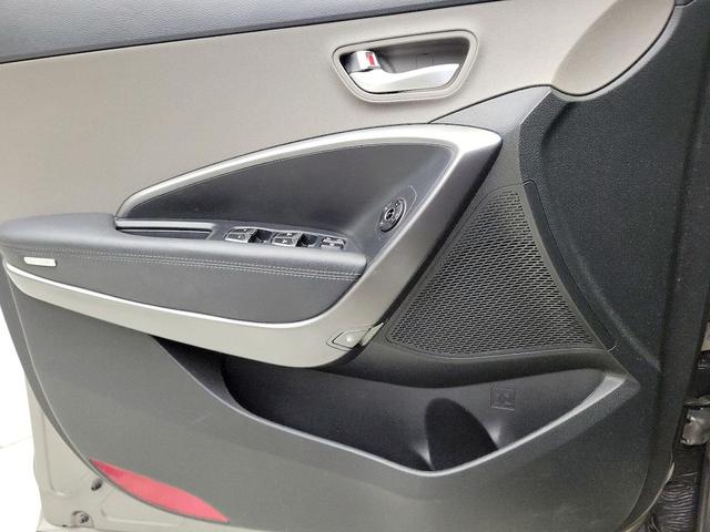 Photo of 2018 Silver Hyundai Santa Fe Sport