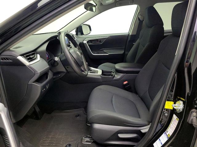Photo of 2021 Black Toyota RAV4