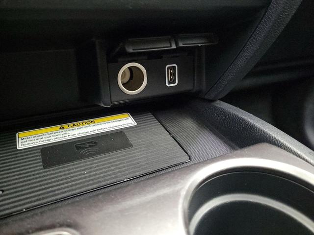 Photo of 2021 Black Honda Pilot