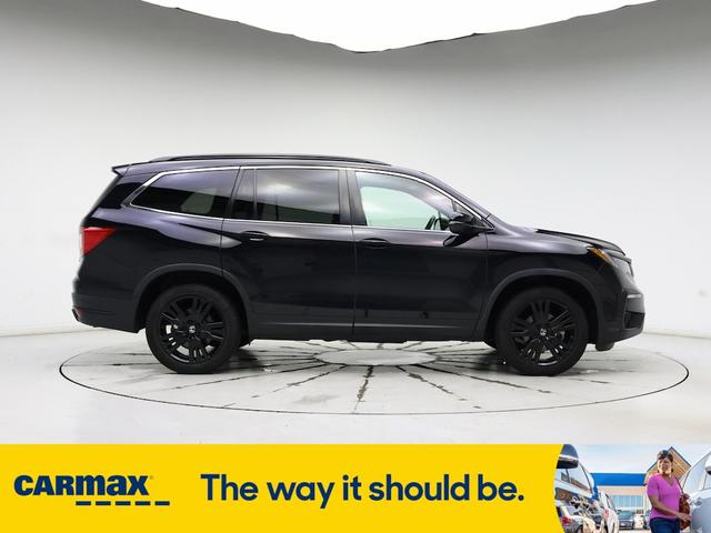 Photo of 2021 Black Honda Pilot