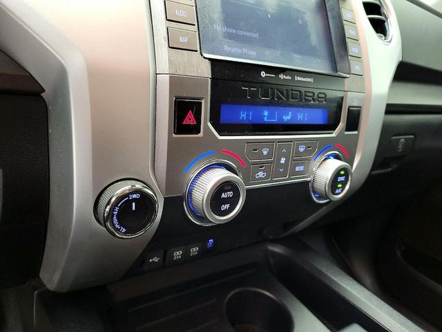 Photo of 2021 Gray Toyota Tundra