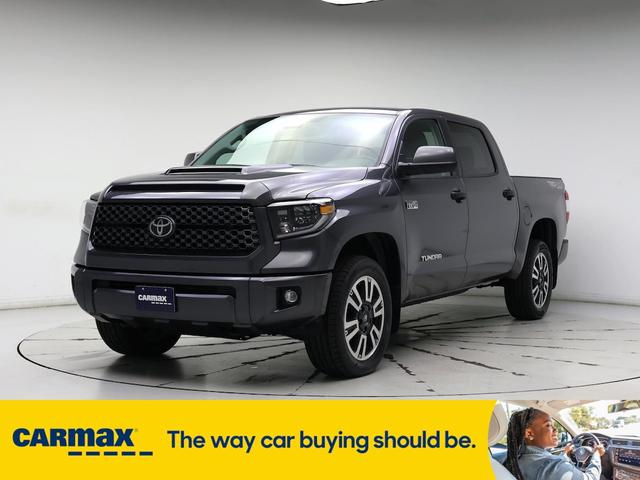 Photo of 2021 Gray Toyota Tundra