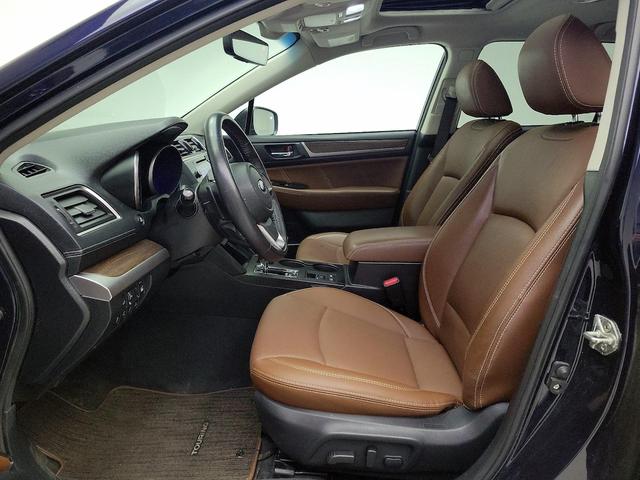 Photo of 2018 Blue Subaru Outback