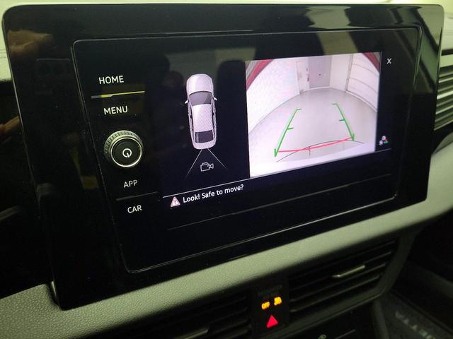 Photo of 2025 White Volkswagen Jetta
